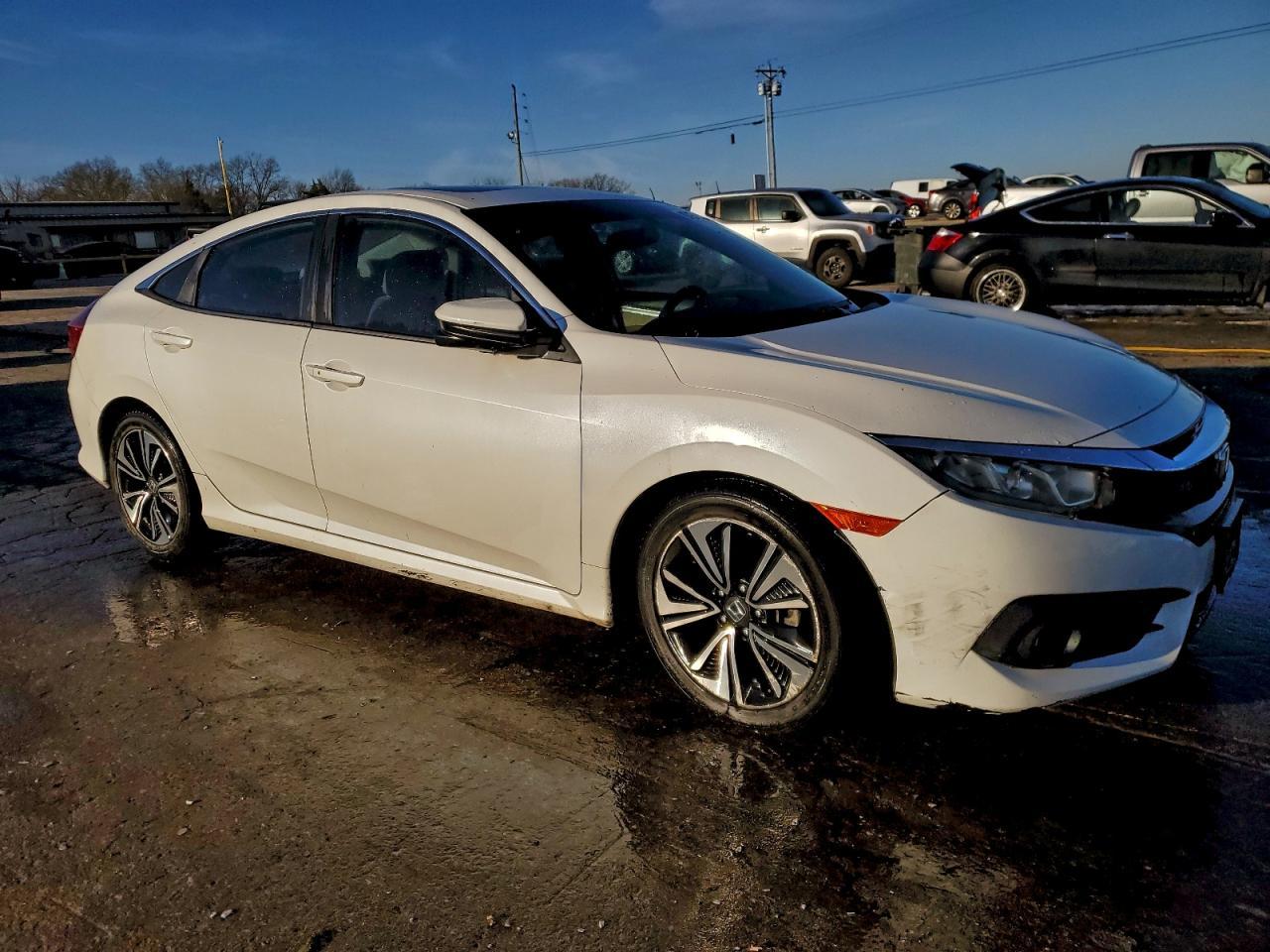 2016 Honda Civic Ex - Image 4