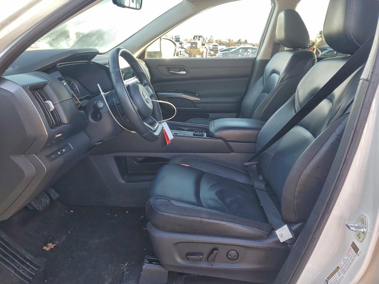 2023 Nissan Pathfinder Sl - Фото 7