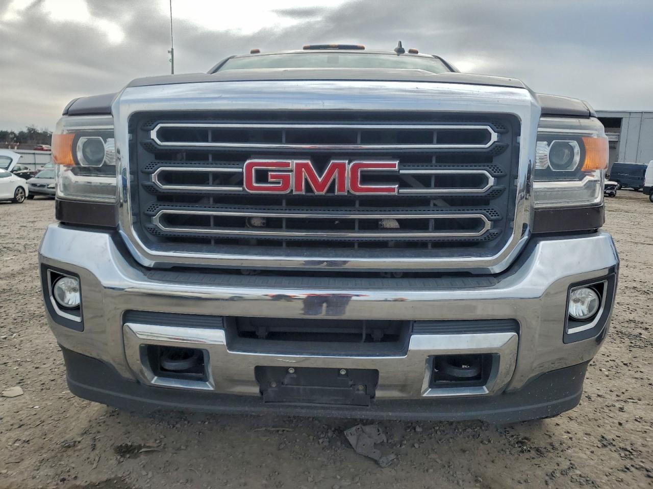 2016 GMC Sierra K2500 Slt - Image 5