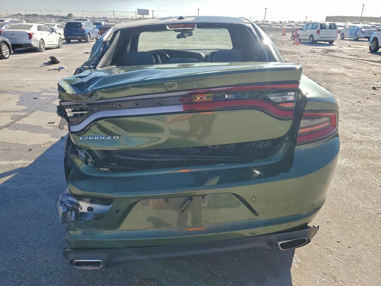 2021 Dodge Charger Sxt - Image 6