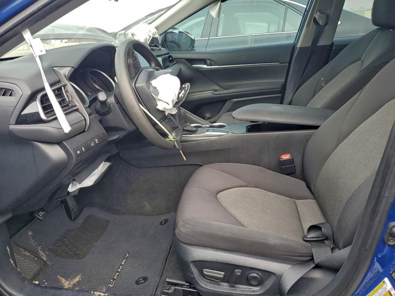 2024 Toyota Camry Le - Image 7