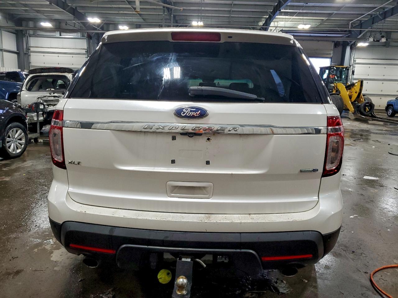 2014 Ford Explorer Xlt - Image 6
