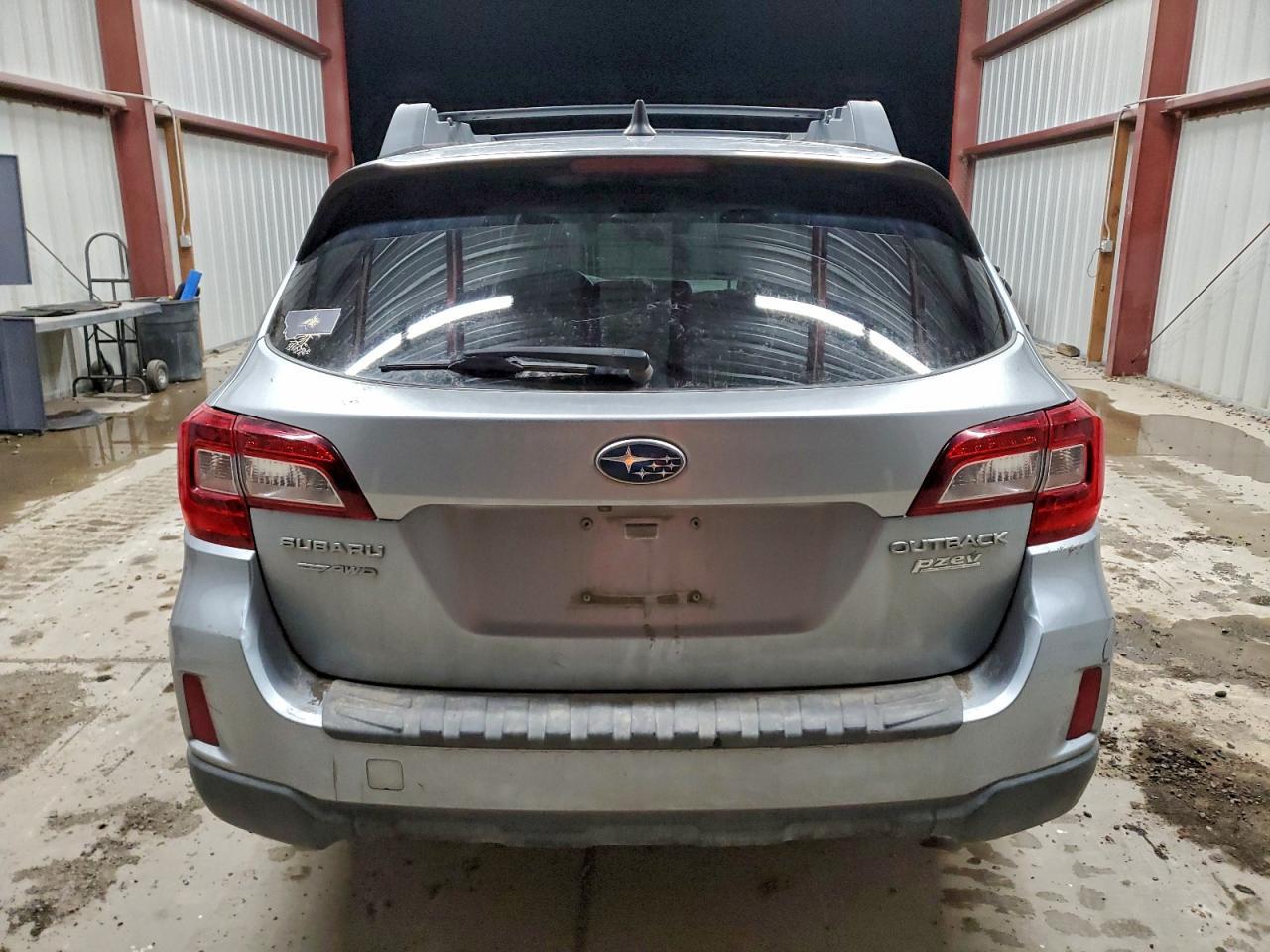 2017 Subaru Outback 2.5I Limited - Image 6