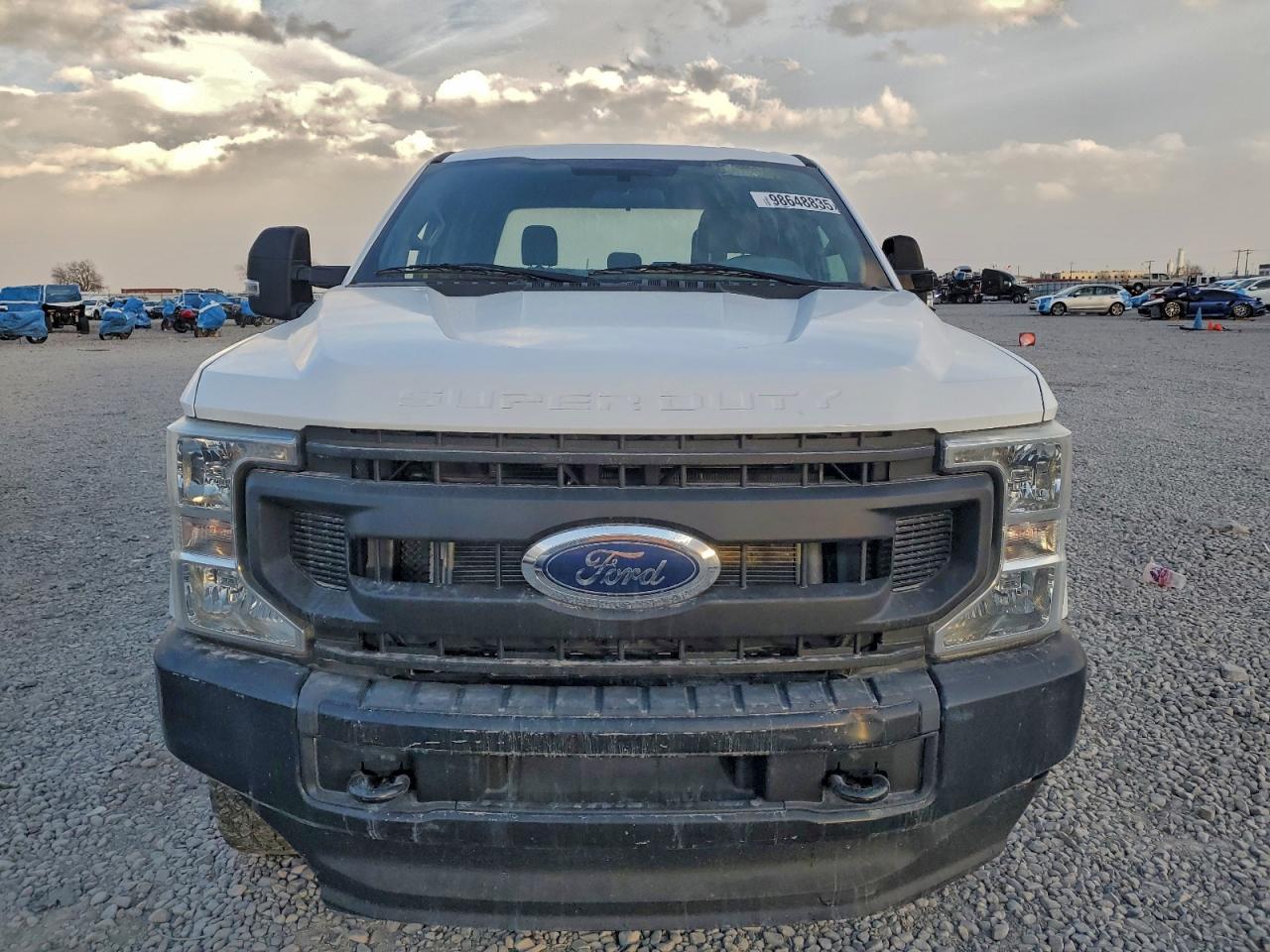 2022 Ford F250 Super Duty - Фото 5