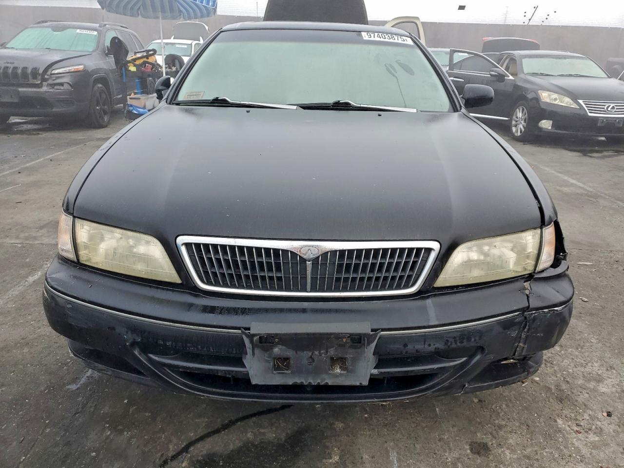 1999 Infiniti I30 - Image 5