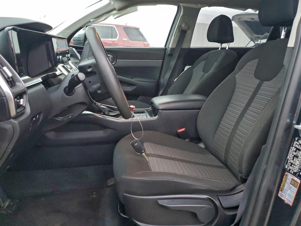 2021 Kia Sorento Lx - Фото 7