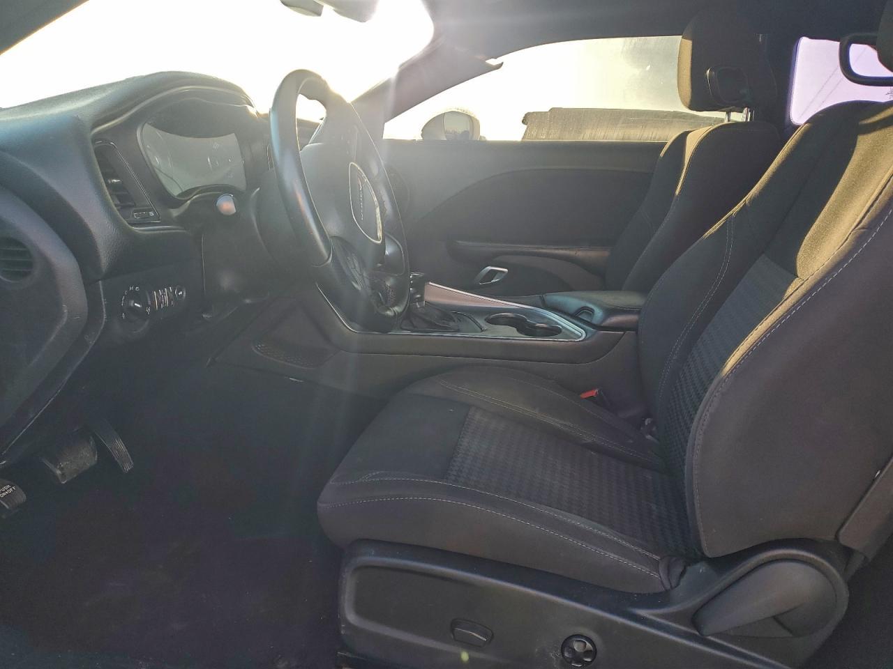 2015 Dodge Challenger Sxt - Фото 7