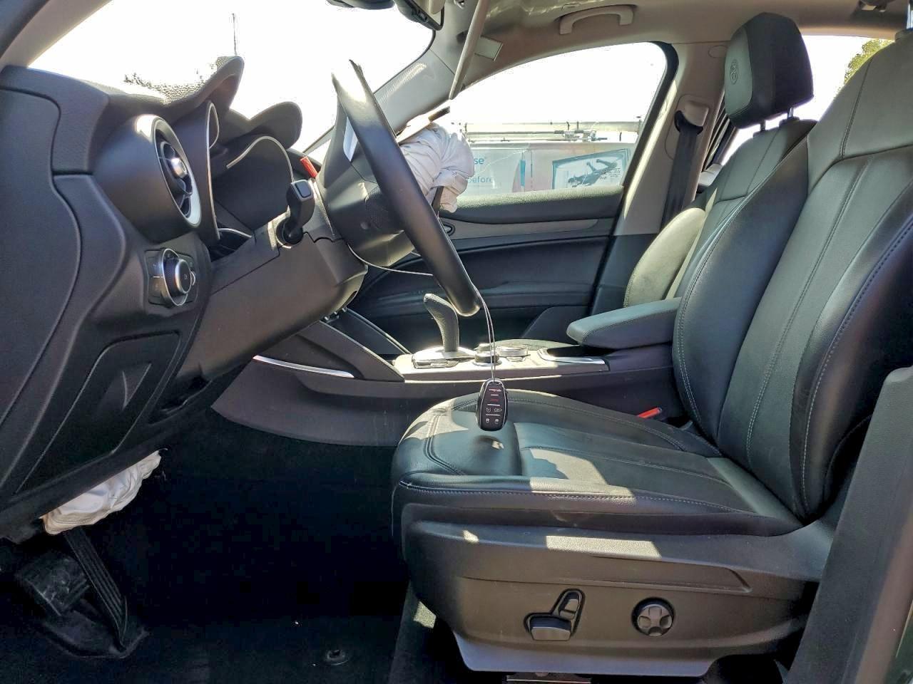 2021 Alfa Romeo Stelvio Ti - Фото 7