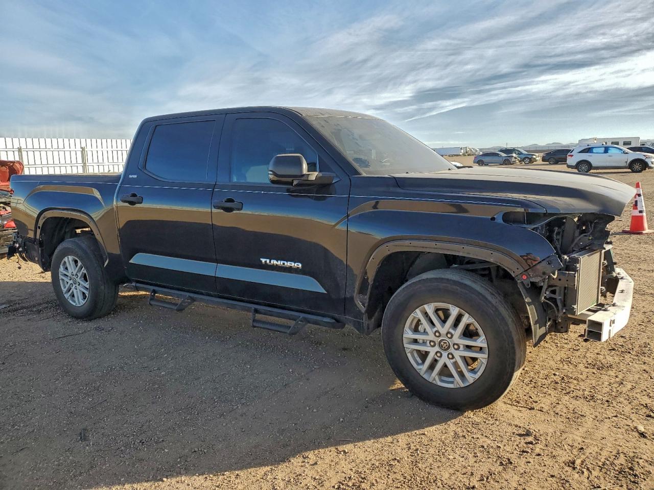 2023 Toyota Tundra Crewmax Sr - Image 4