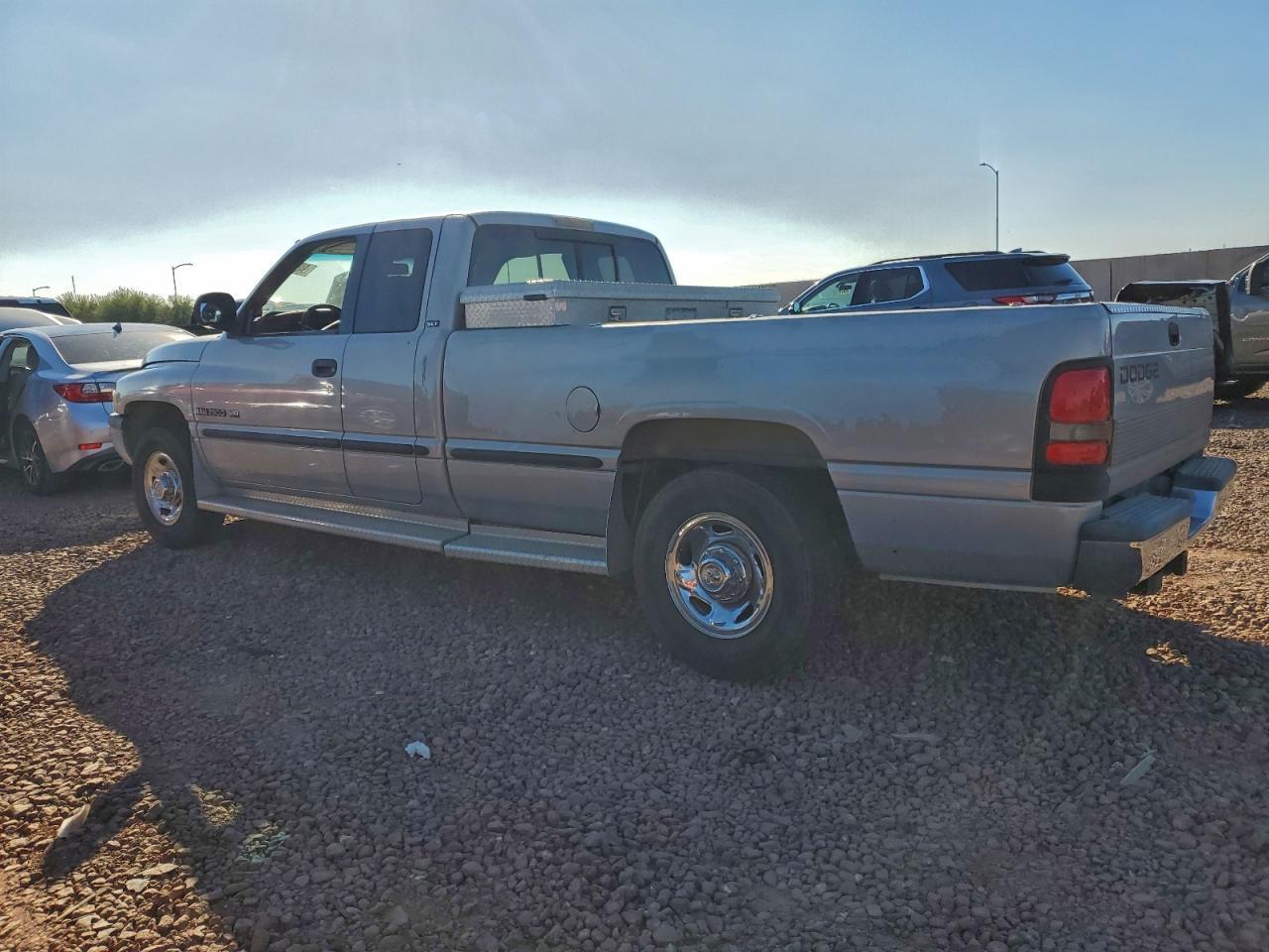 1999 Dodge Ram 2500 - Image 2