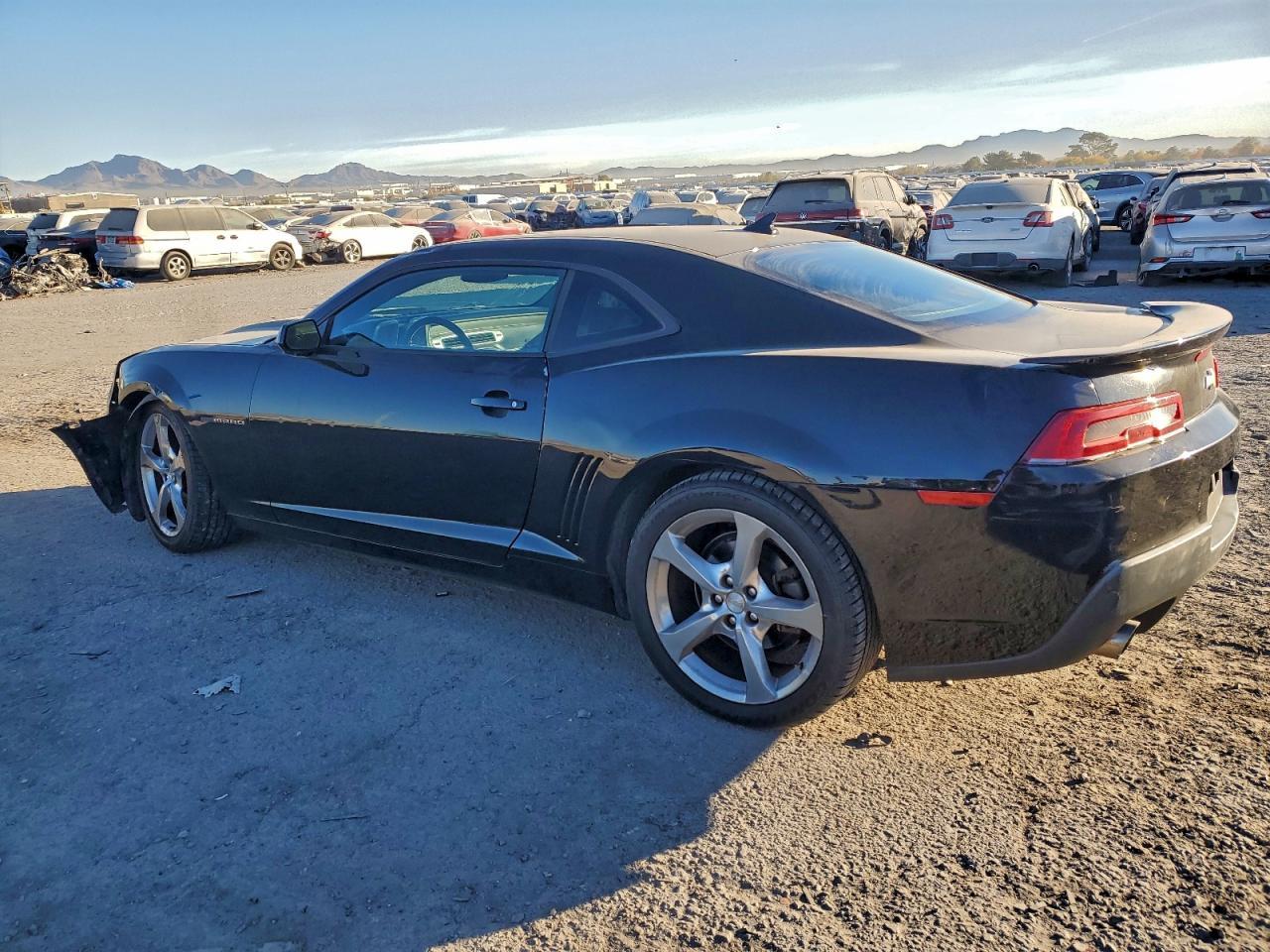 2014 Chevrolet Camaro Lt - Image 2