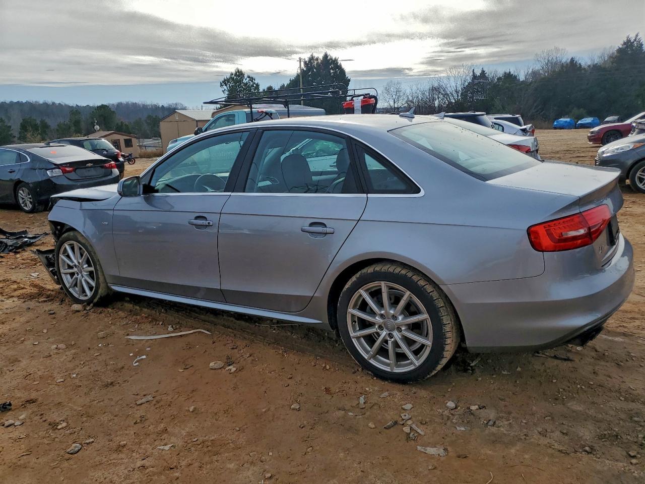2015 Audi A4 Premium Plus - Фото 2