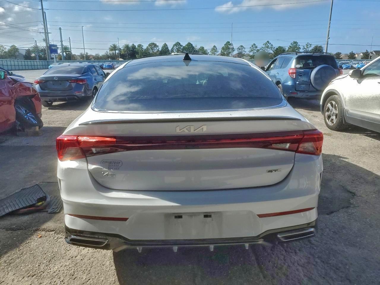 2023 Kia K5 Gt Line - Image 6