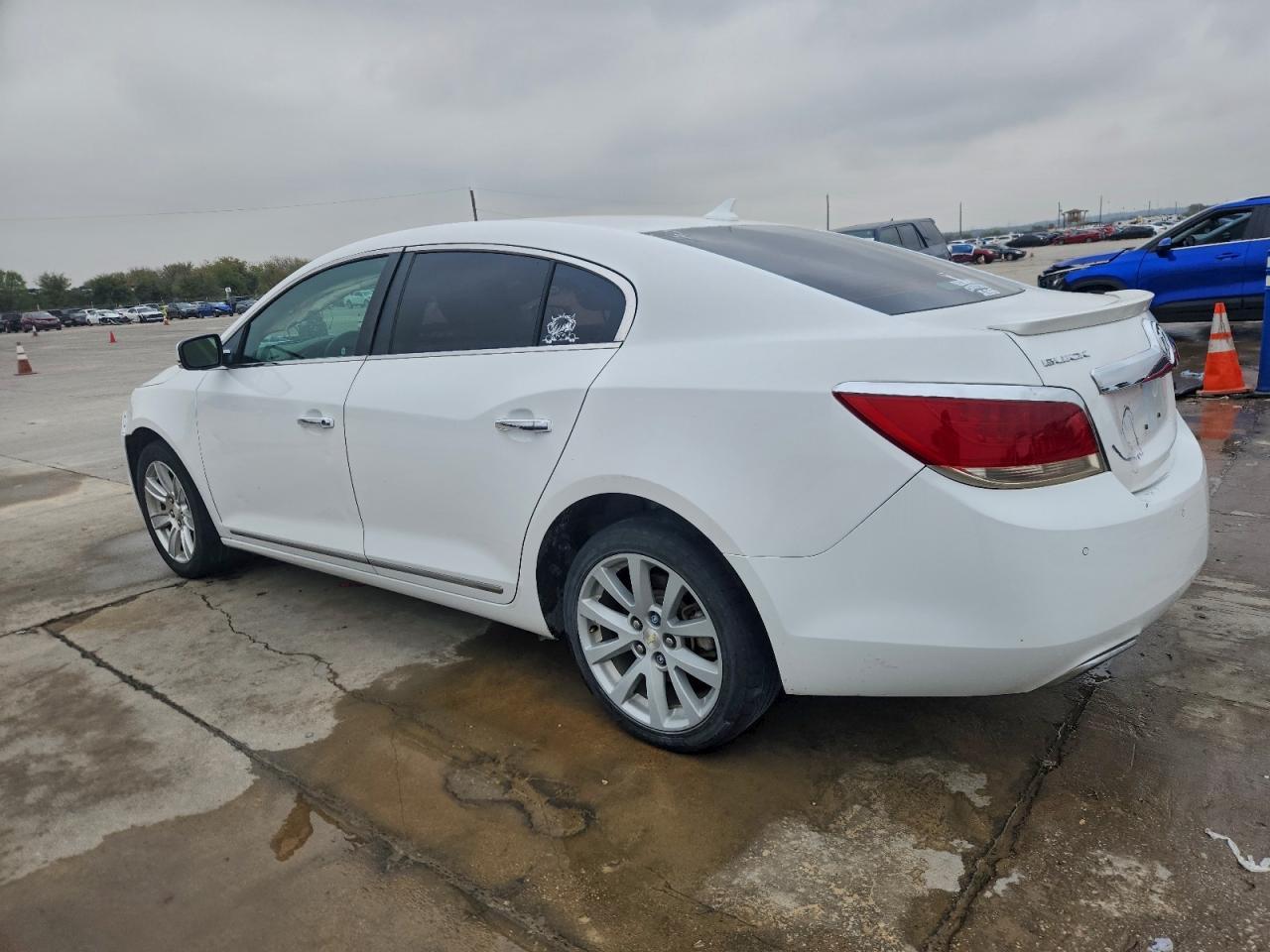 2013 Buick Lacrosse - Фото 2