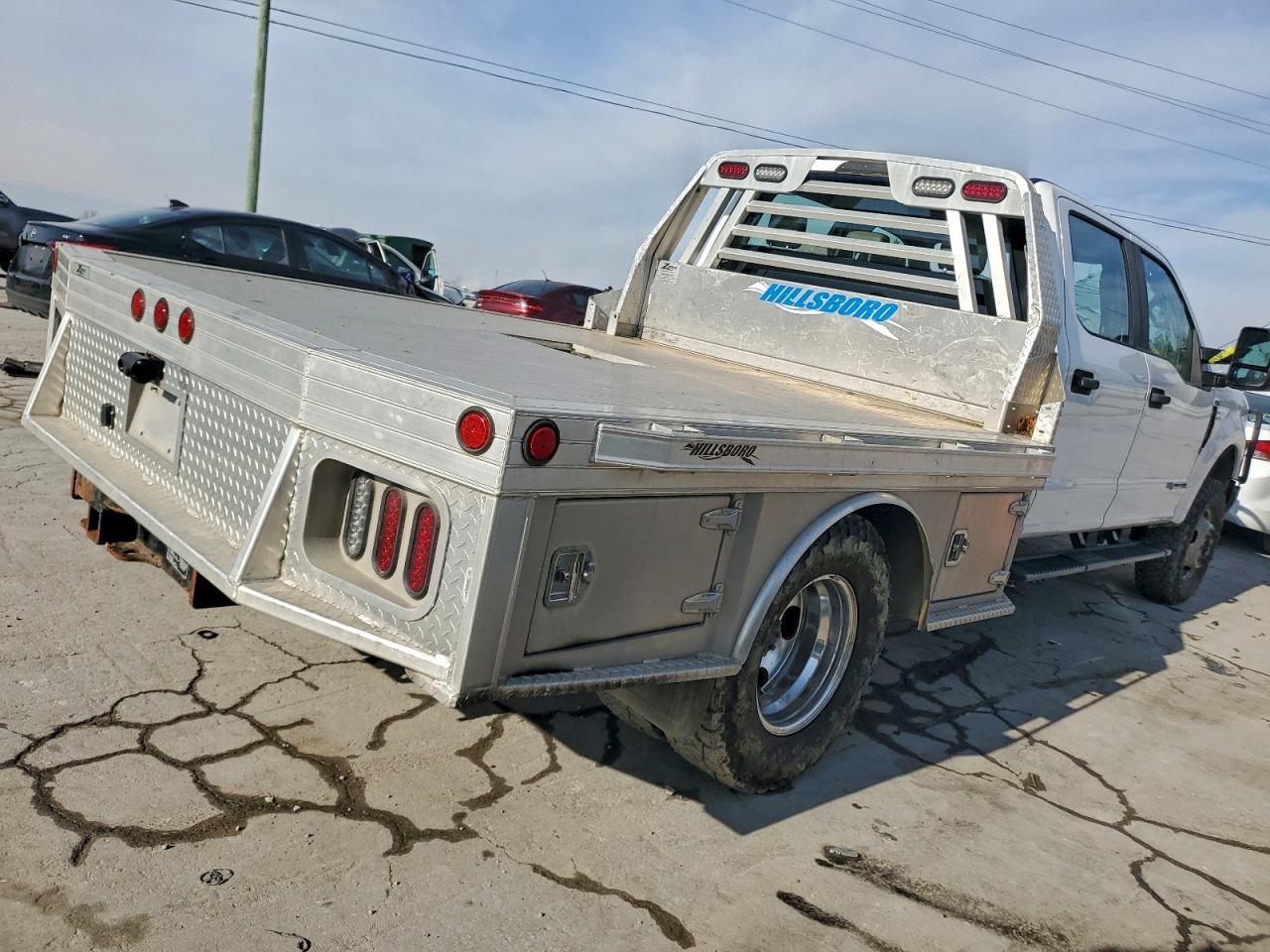 2019 Ford F350 Super Duty - Фото 3