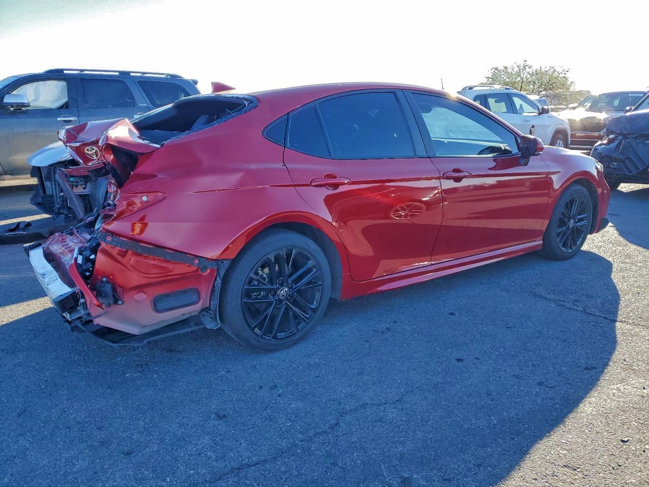 2025 Toyota Camry Xse - Фото 3