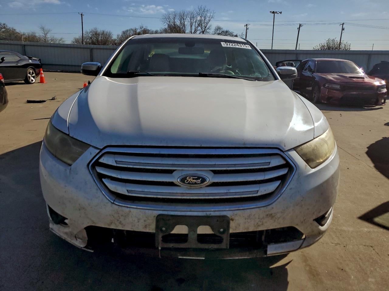2014 Ford Taurus Limited - Фото 5