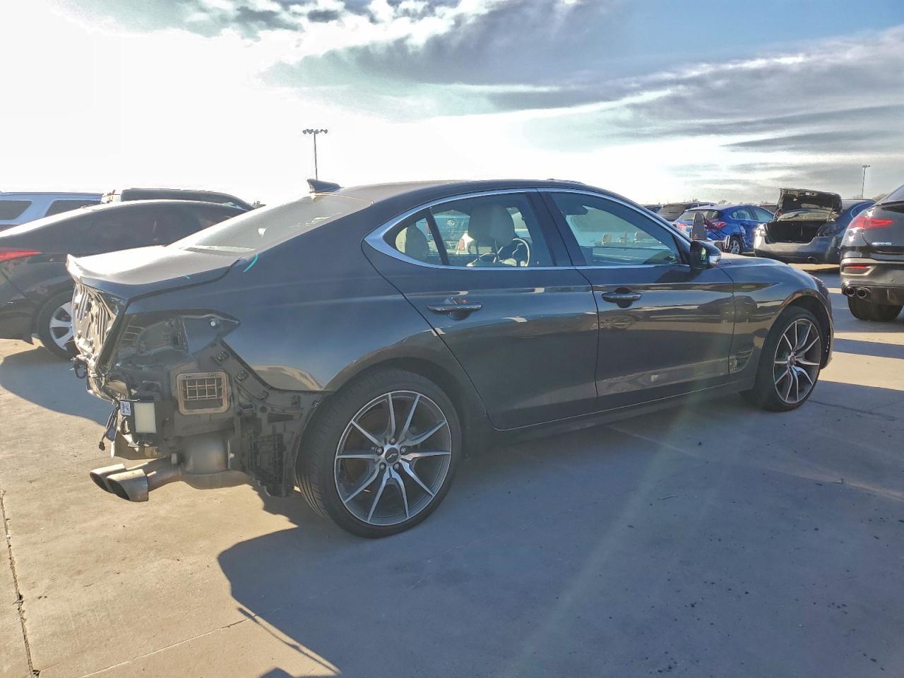 2023 Genesis G70 Base - Image 3