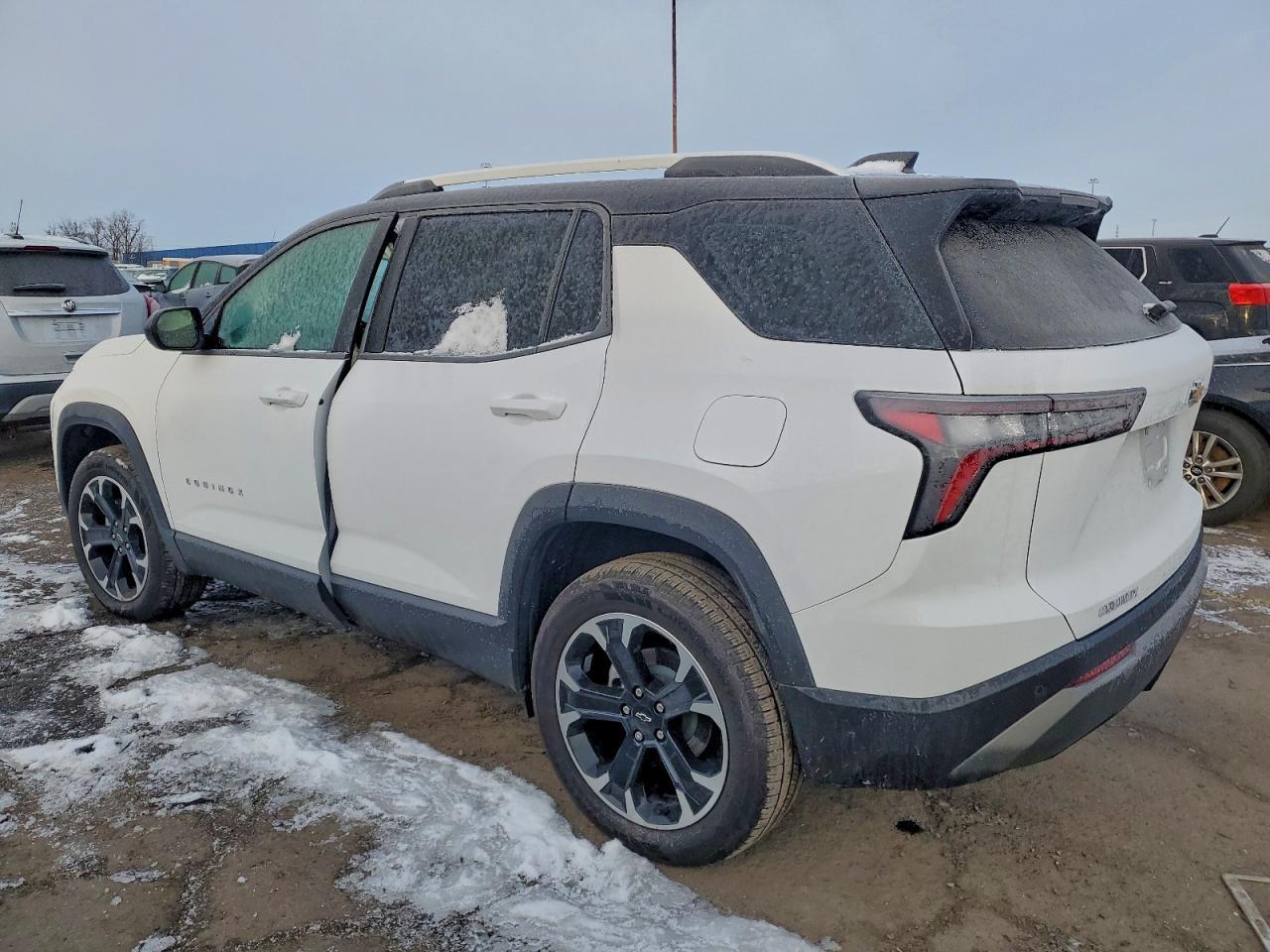 2025 Chevrolet Equinox Lt - Фото 2