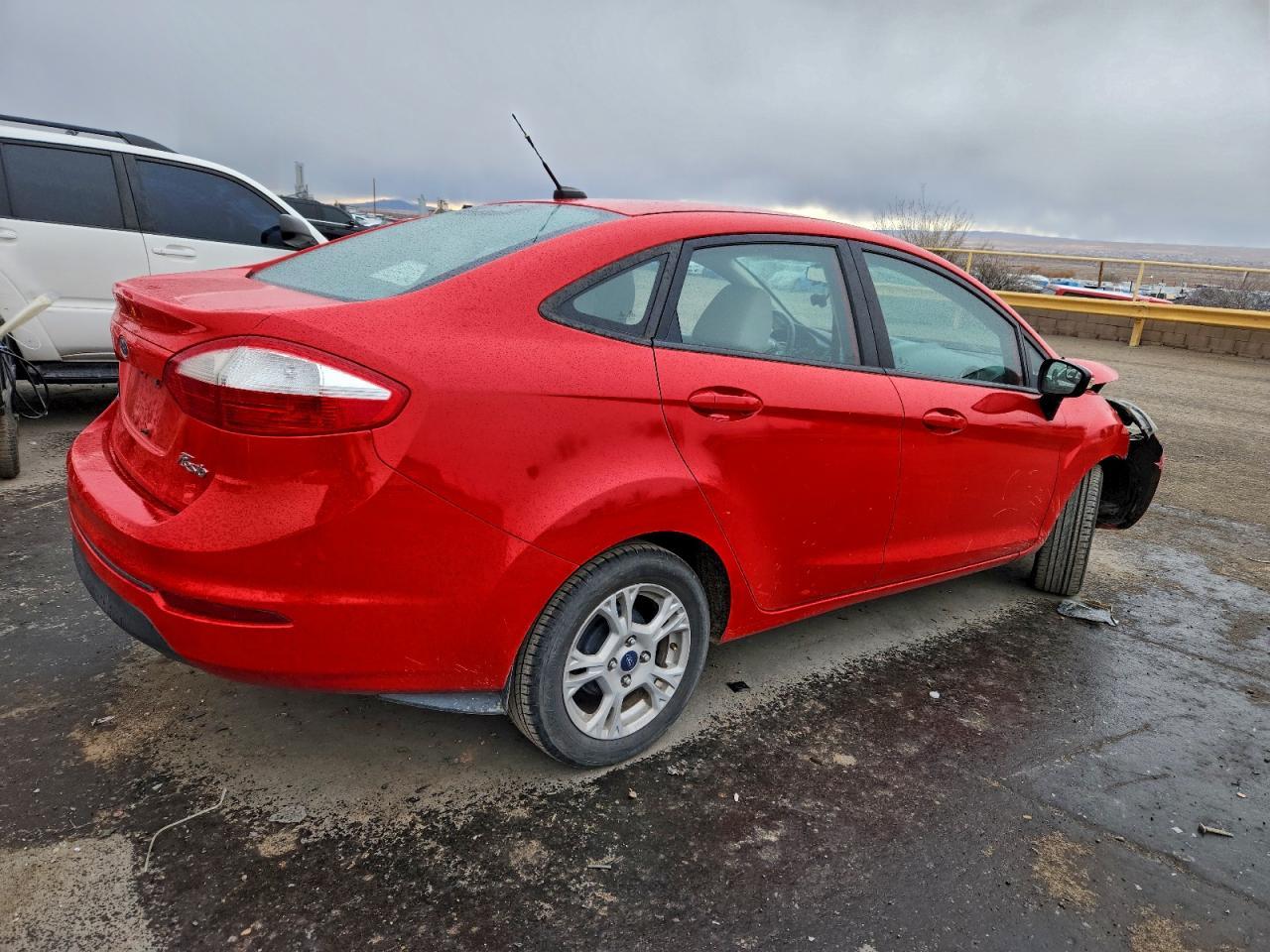 2014 Ford Fiesta Se - Фото 3