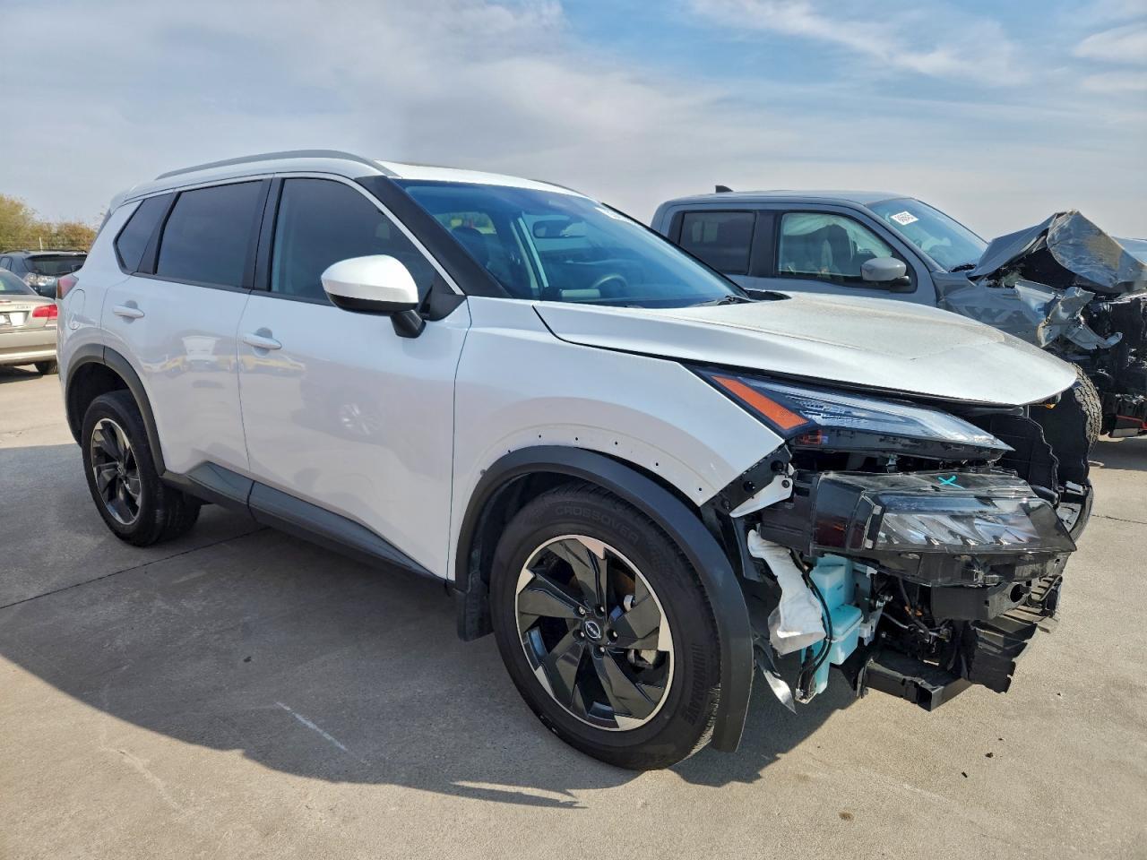 2024 Nissan Rogue Sv - Фото 4