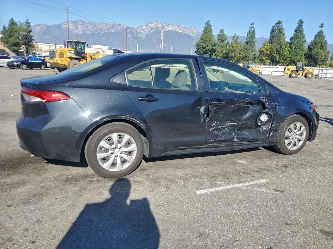 2020 Toyota Corolla Le - Image 3