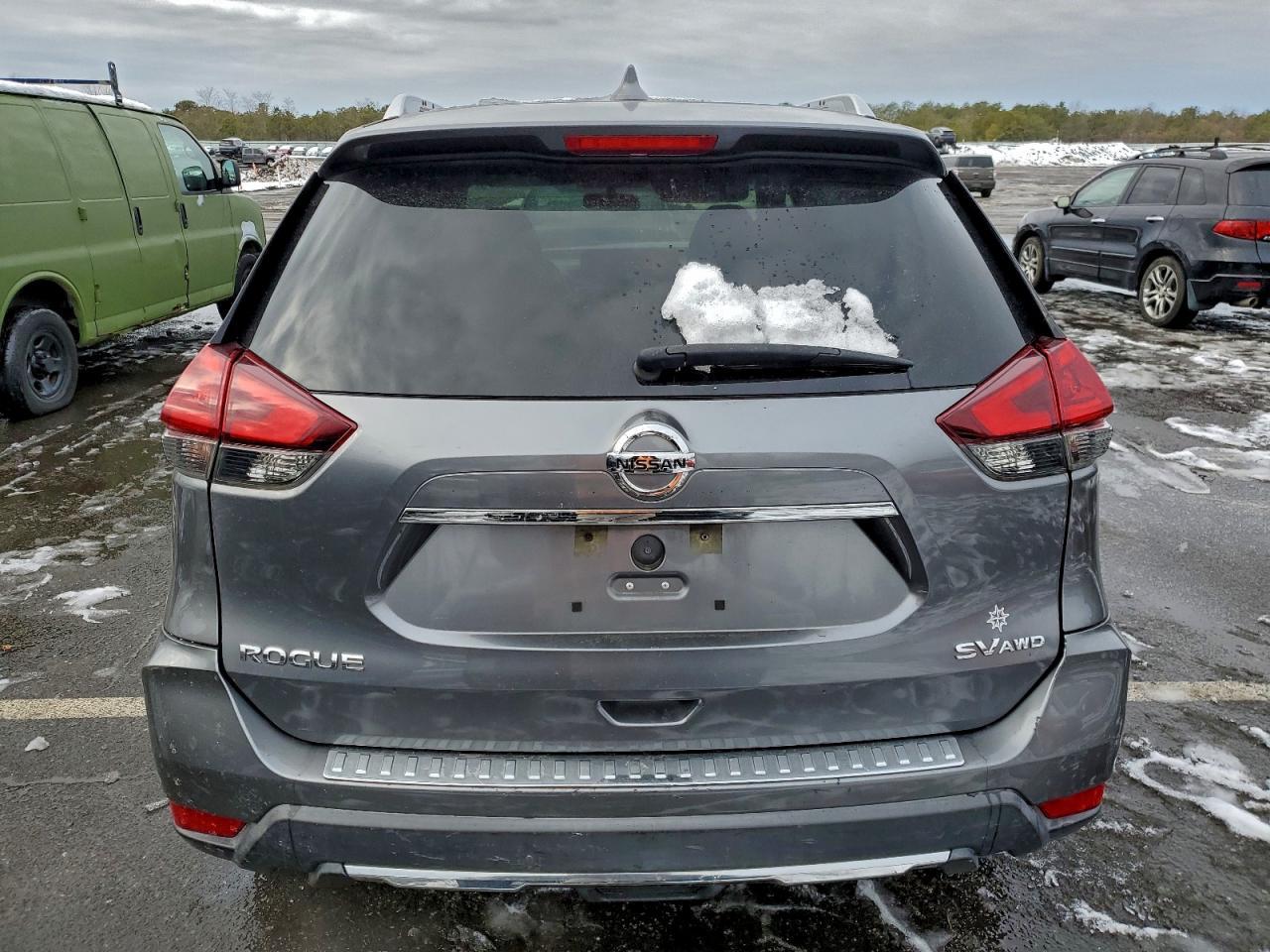 2018 Nissan Rogue S - Фото 6
