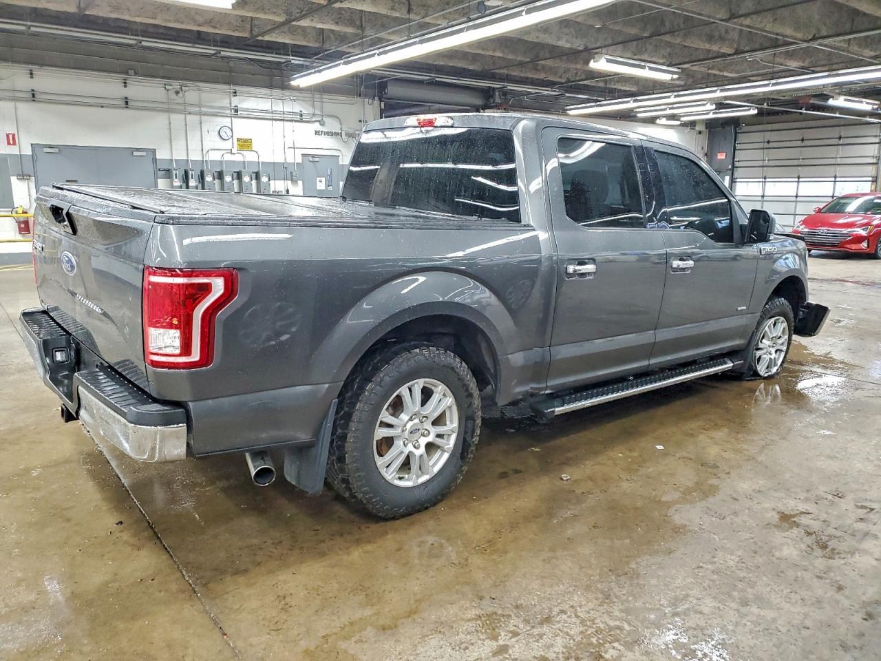 2015 Ford F150 Supercrew - Image 3