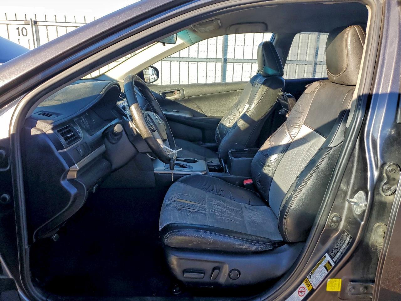 2013 Toyota Camry L - Фото 7