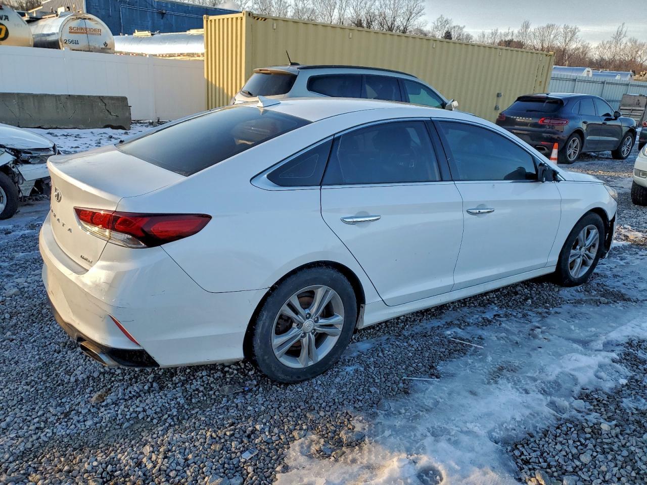 2018 Hyundai Sonata Sport - Фото 3