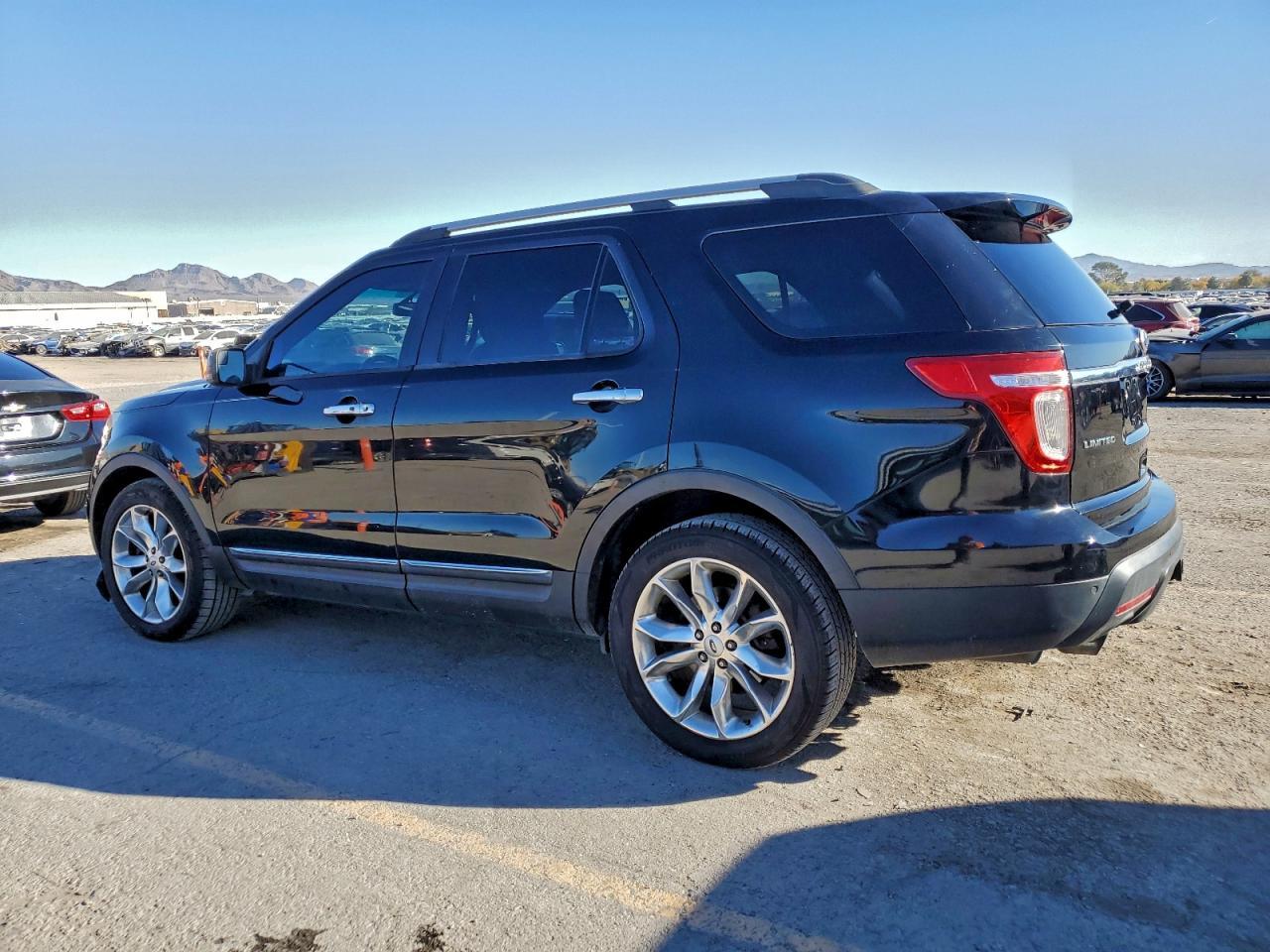 2012 Ford Explorer Limited - Фото 2