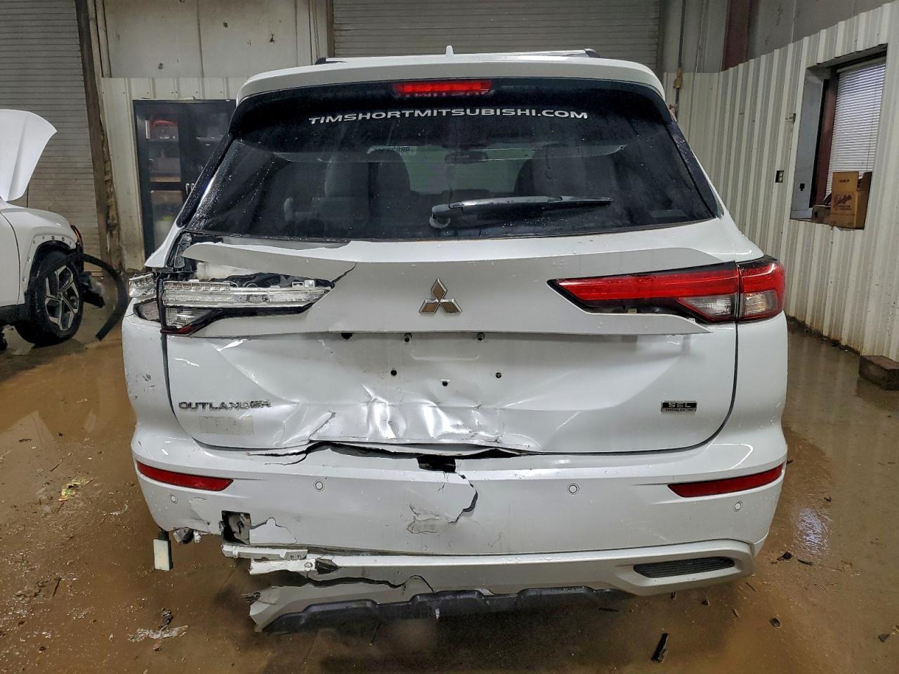 2022 Mitsubishi Outlander Sel - Фото 6
