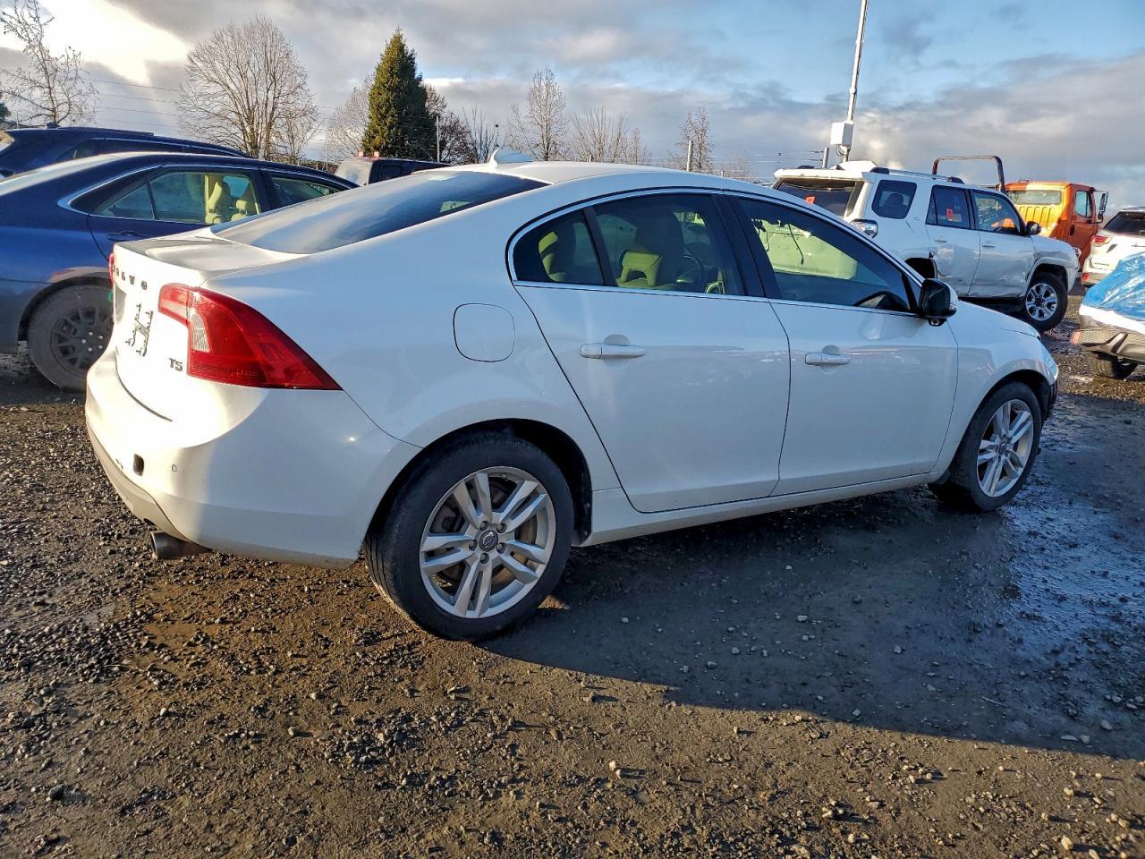 2013 Volvo S60 T5 - Фото 3
