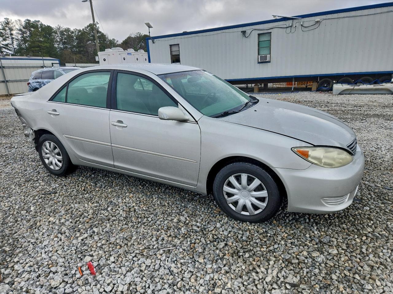 2005 Toyota Camry Le - Фото 4