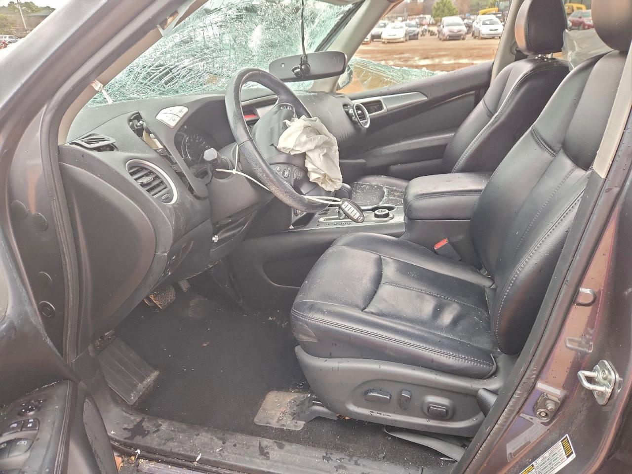 2019 Nissan Pathfinder S - Image 7