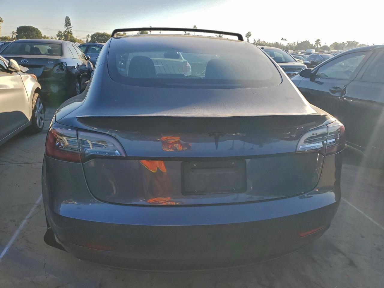 2019 Tesla Model 3 - Image 6