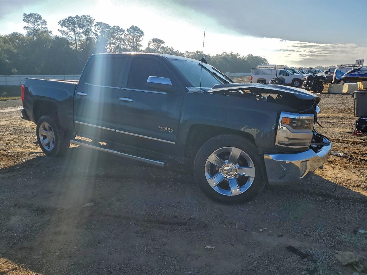 2018 Chevrolet Silverado K1500 Ltz - Image 4