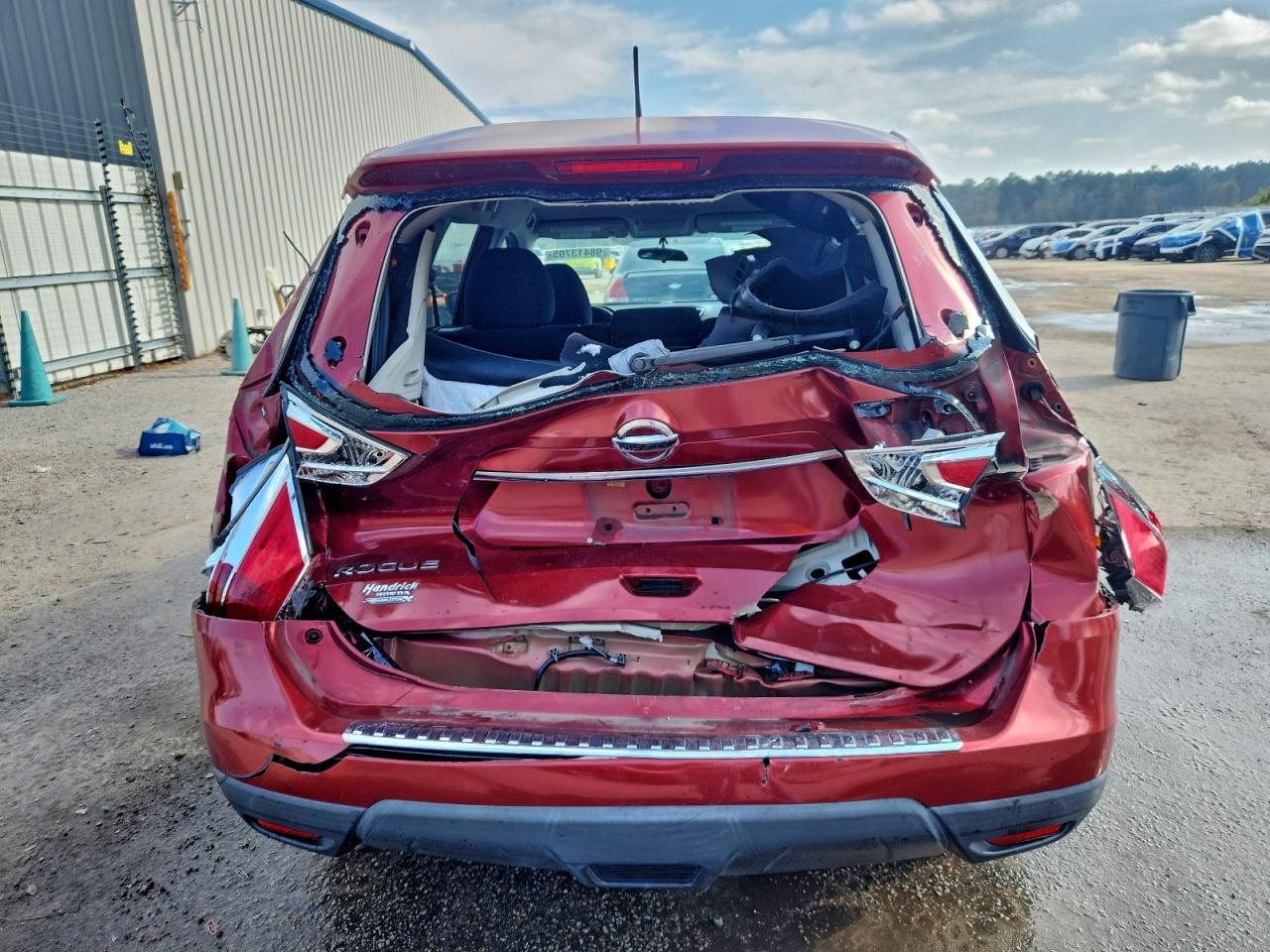 2016 Nissan Rogue S - Фото 6