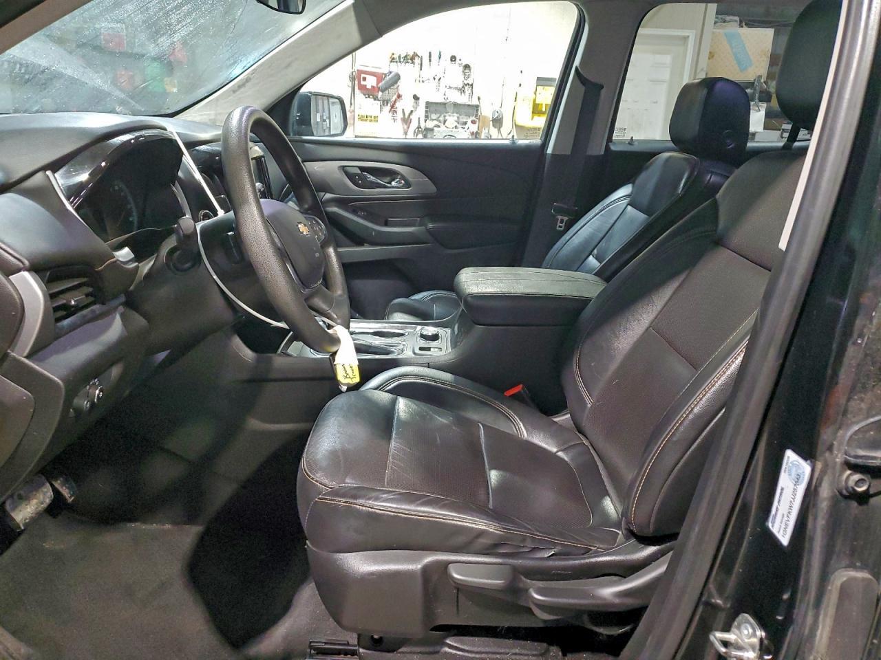 2018 Chevrolet Traverse Ls - Фото 7