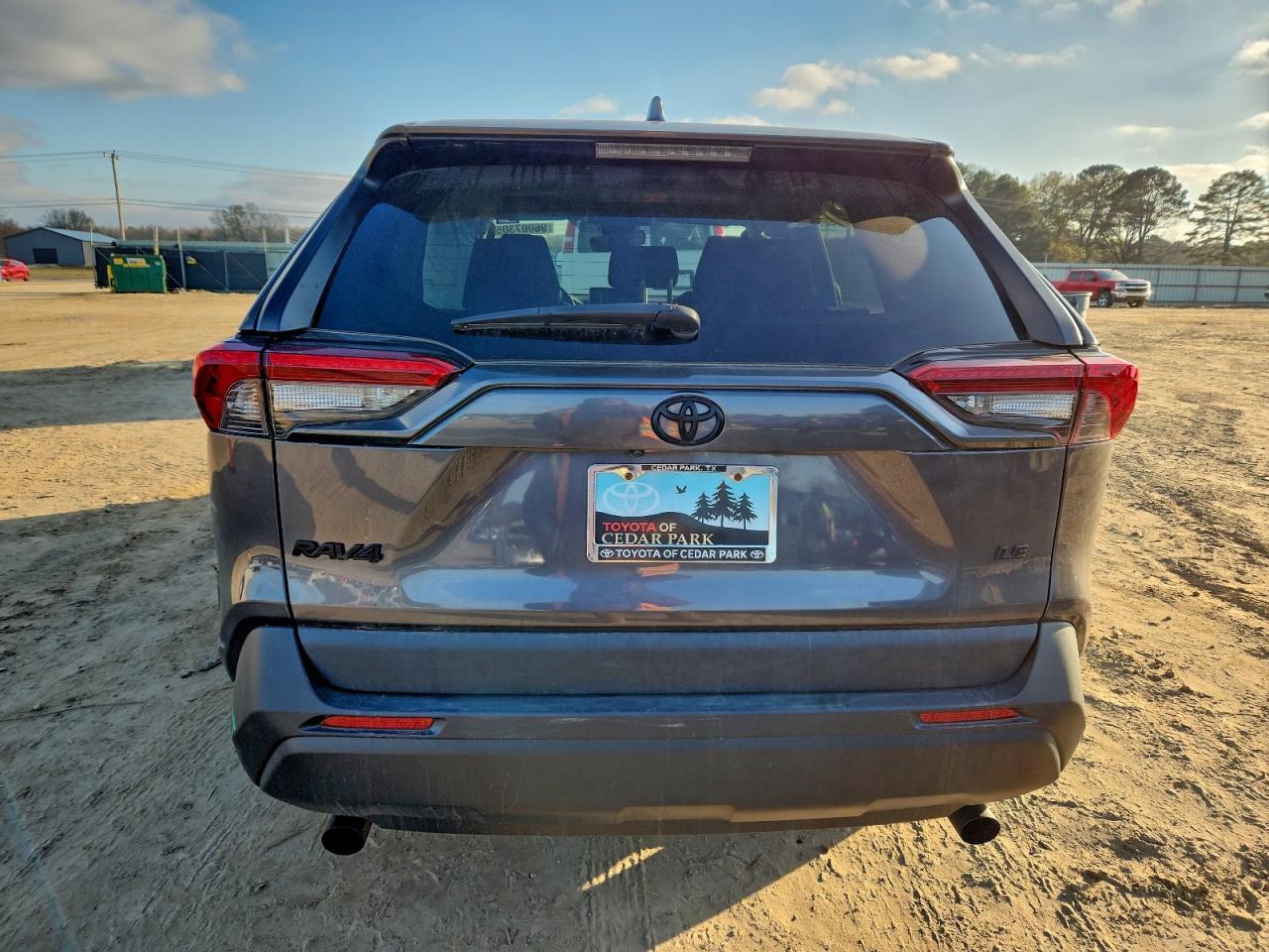 2023 Toyota Rav4 Le - Фото 6