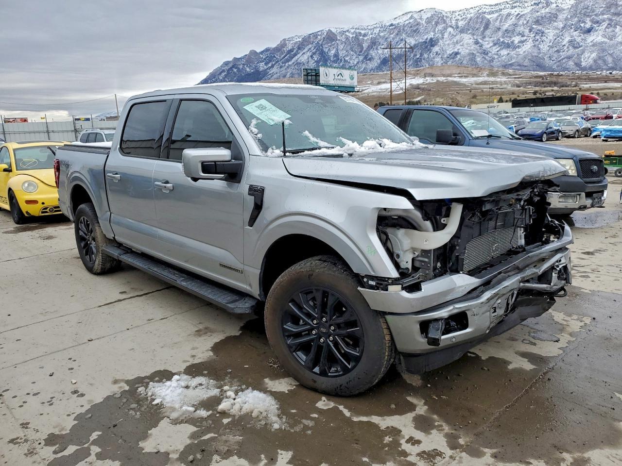2025 Ford F150 Lariat - Фото 4