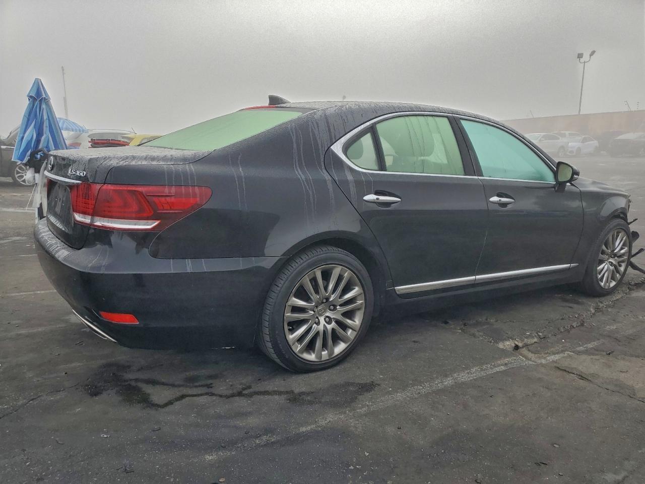 2016 Lexus Ls 460 - Image 3