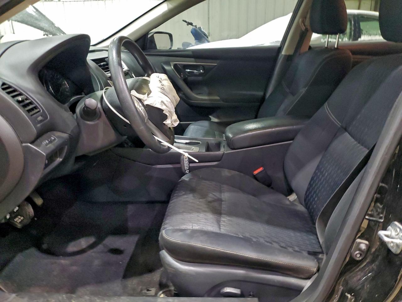 2017 Nissan Altima 2.5 S - Image 7