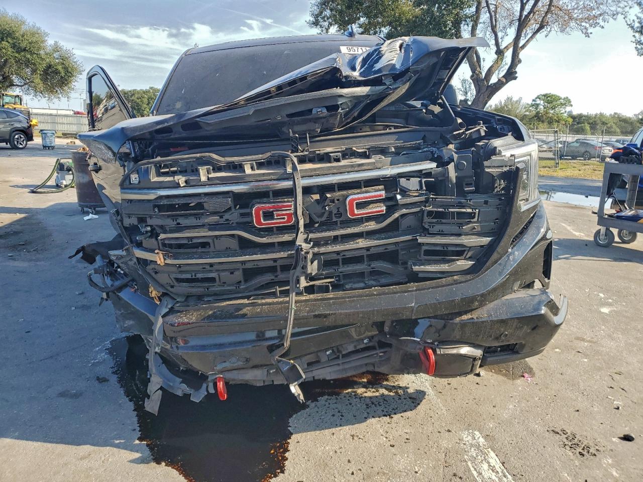 2024 GMC Sierra K1500 At4 - Фото 5
