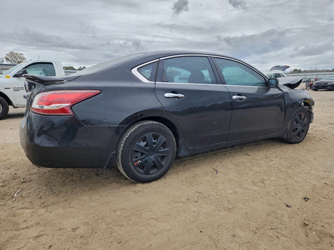 2013 Nissan Altima 2.5 - Фото 3