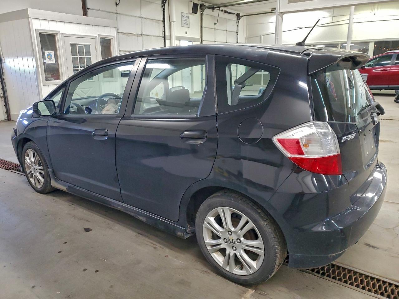 2010 Honda Fit Sport - Фото 2
