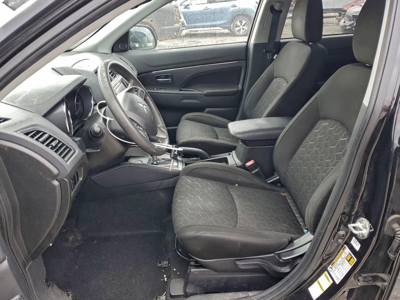 2022 Mitsubishi Outlander Sport Es - Image 7