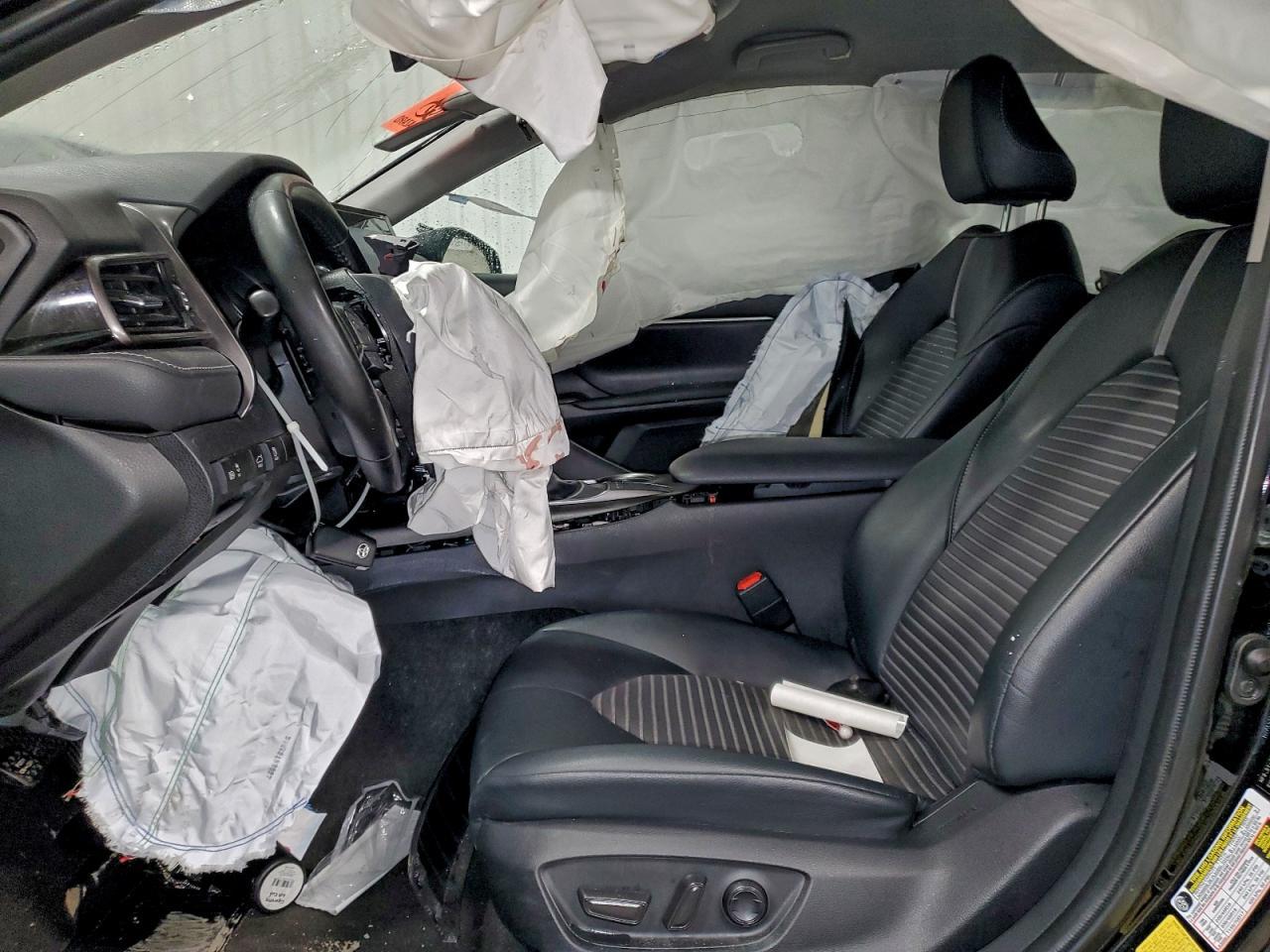 2023 Toyota Camry Se Night Shade - Image 7