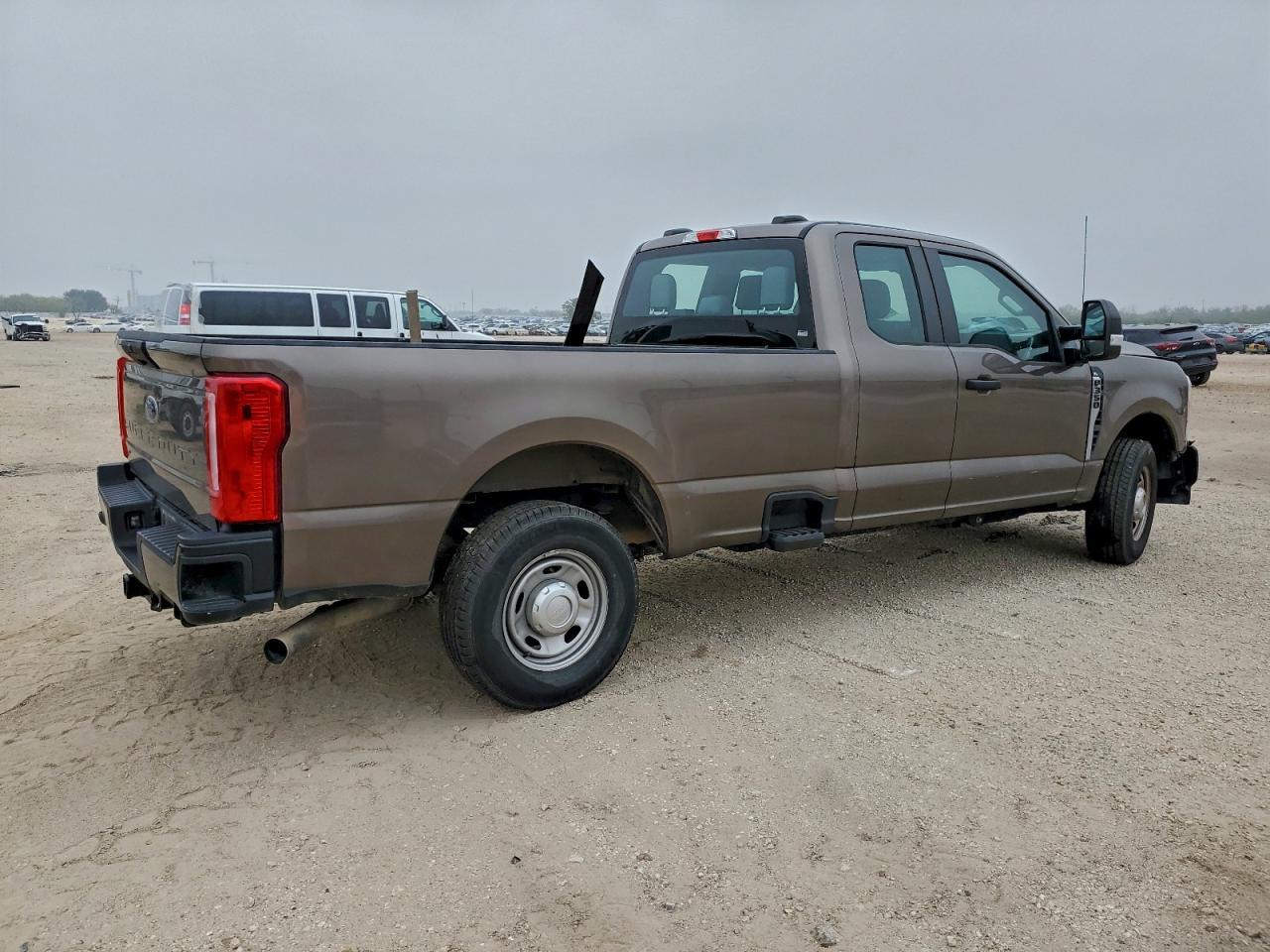 2023 Ford F350 Xl Rwd 6.8L V-8 Long Box - Image 3