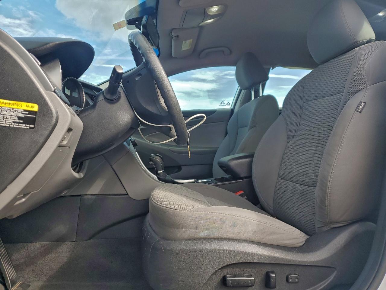 2013 Hyundai Sonata Gls - Image 7